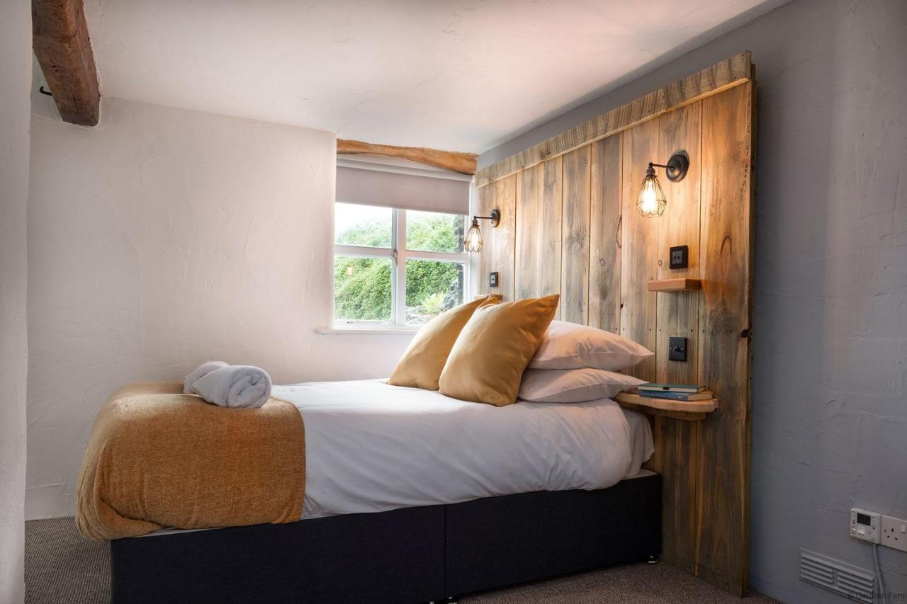 Dog Friendly Cottage, Geufron Farm Near Tywyn Bryn-crug Bagian luar foto