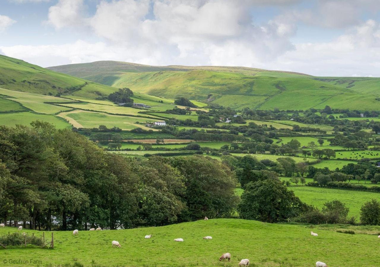 Dog Friendly Cottage, Geufron Farm Near Tywyn Bryn-crug Bagian luar foto